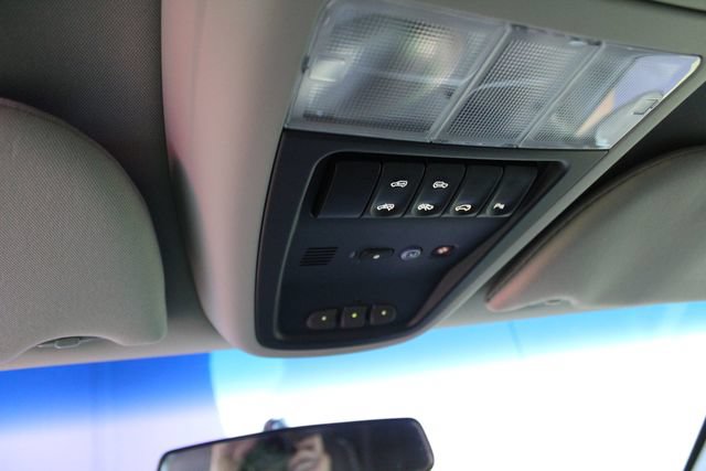 Used 2005 Pontiac Montana SV6 FWD image 22