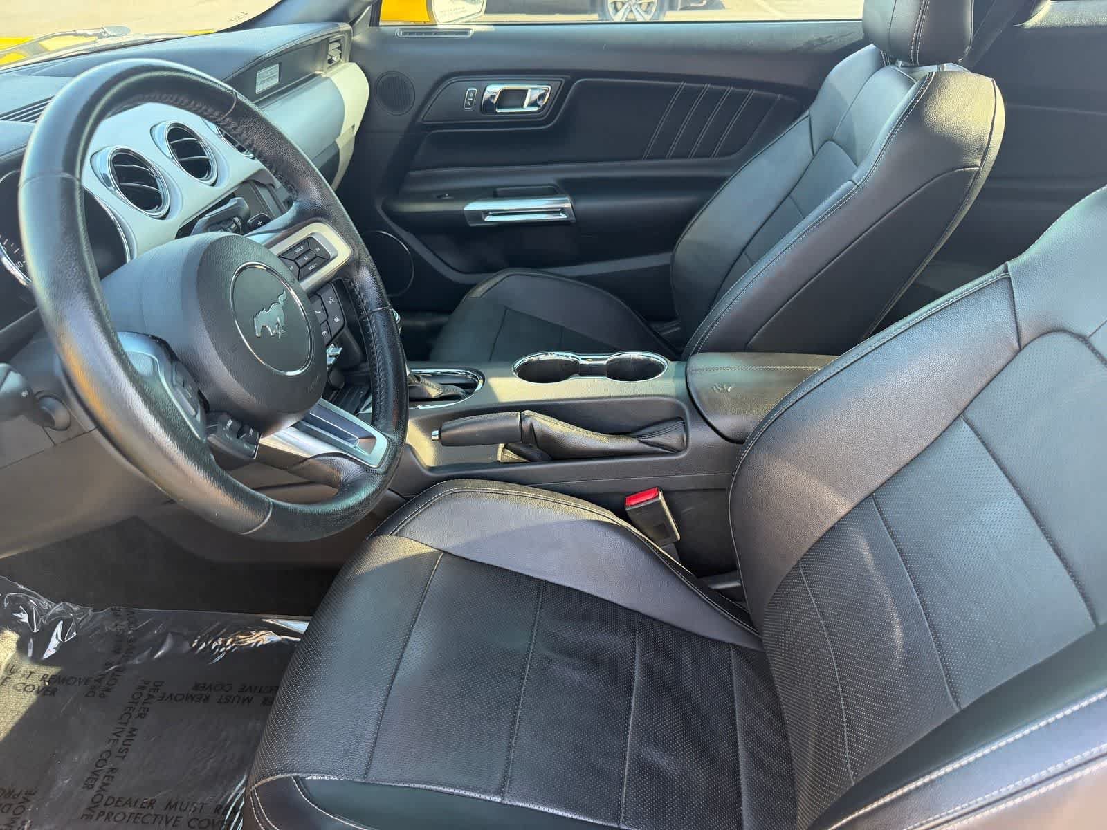 Used 2016 Ford Mustang Premium RWD image 12