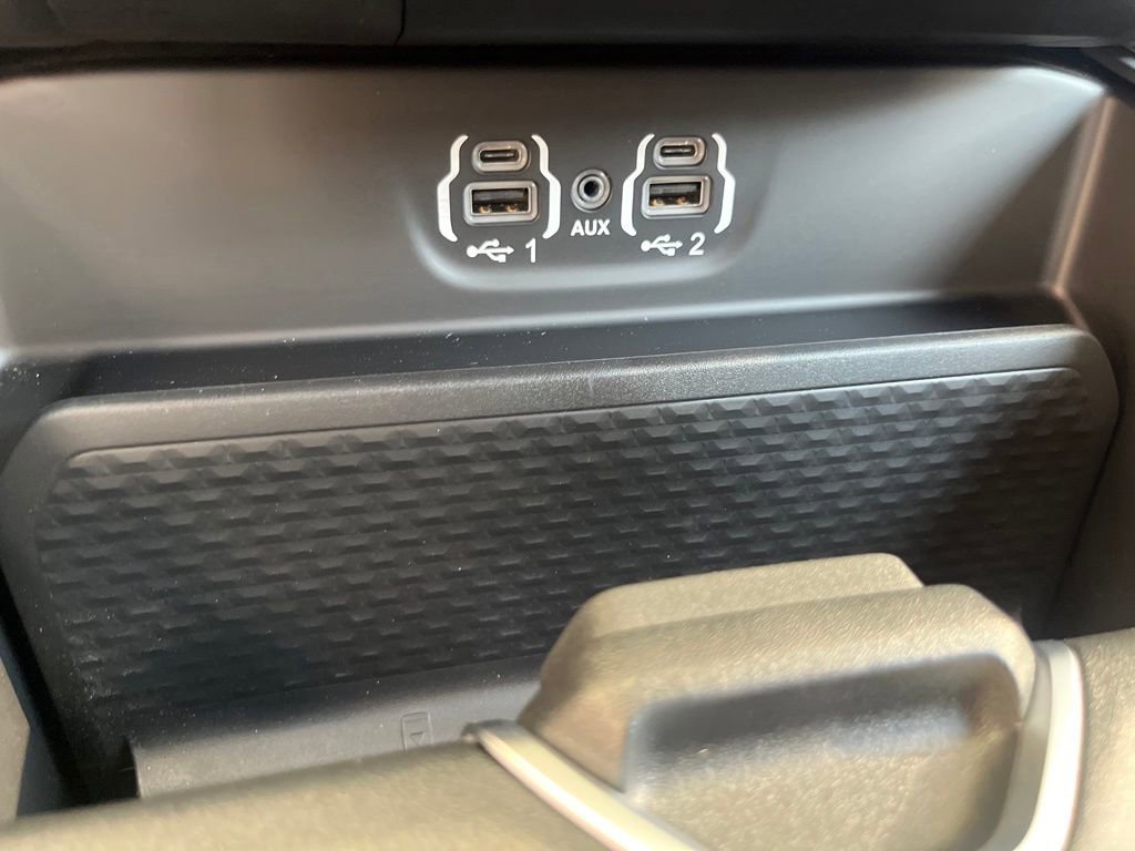 New 2022 RAM 2500 Big Horn w/ Level C Equiment Group image 42