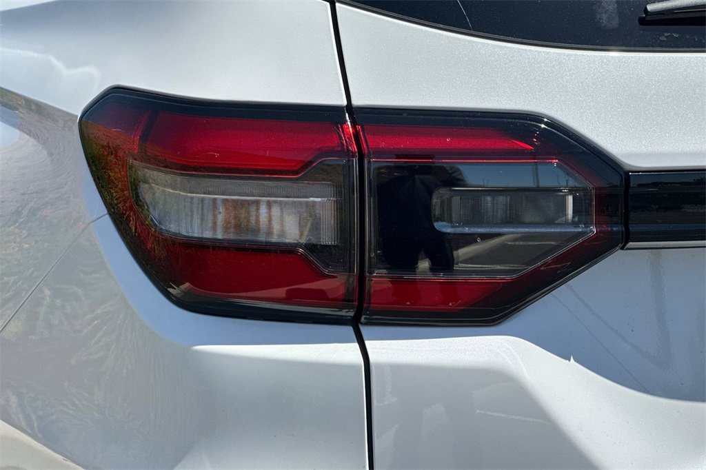 New 2025 Honda Pilot Touring image 30