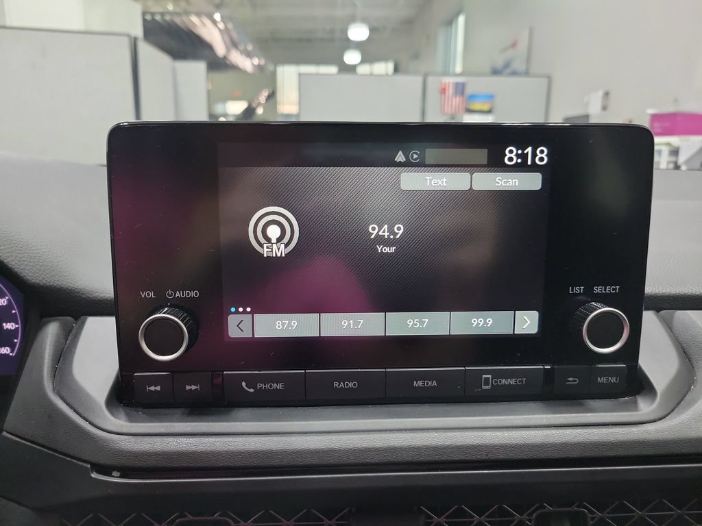 Used 2024 Honda Accord EX image 39
