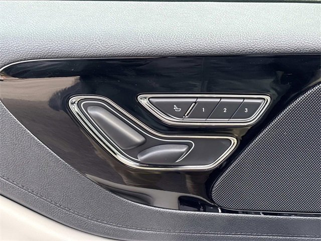 New 2026 Lincoln Aviator AWD w/ Jet Appearance Package image 22