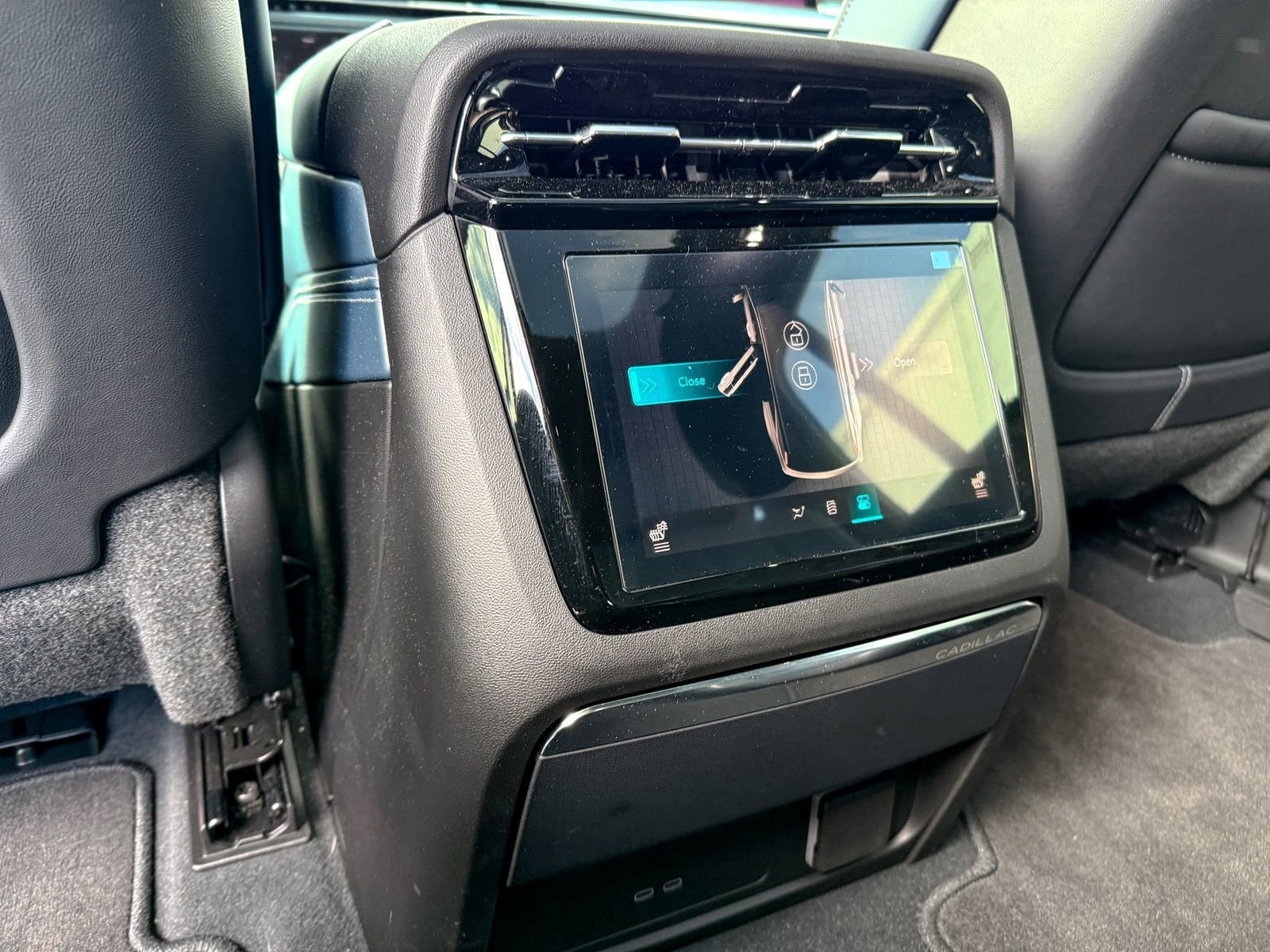 New 2025 Cadillac Escalade IQ Sport 2 AWD/4WD image 31