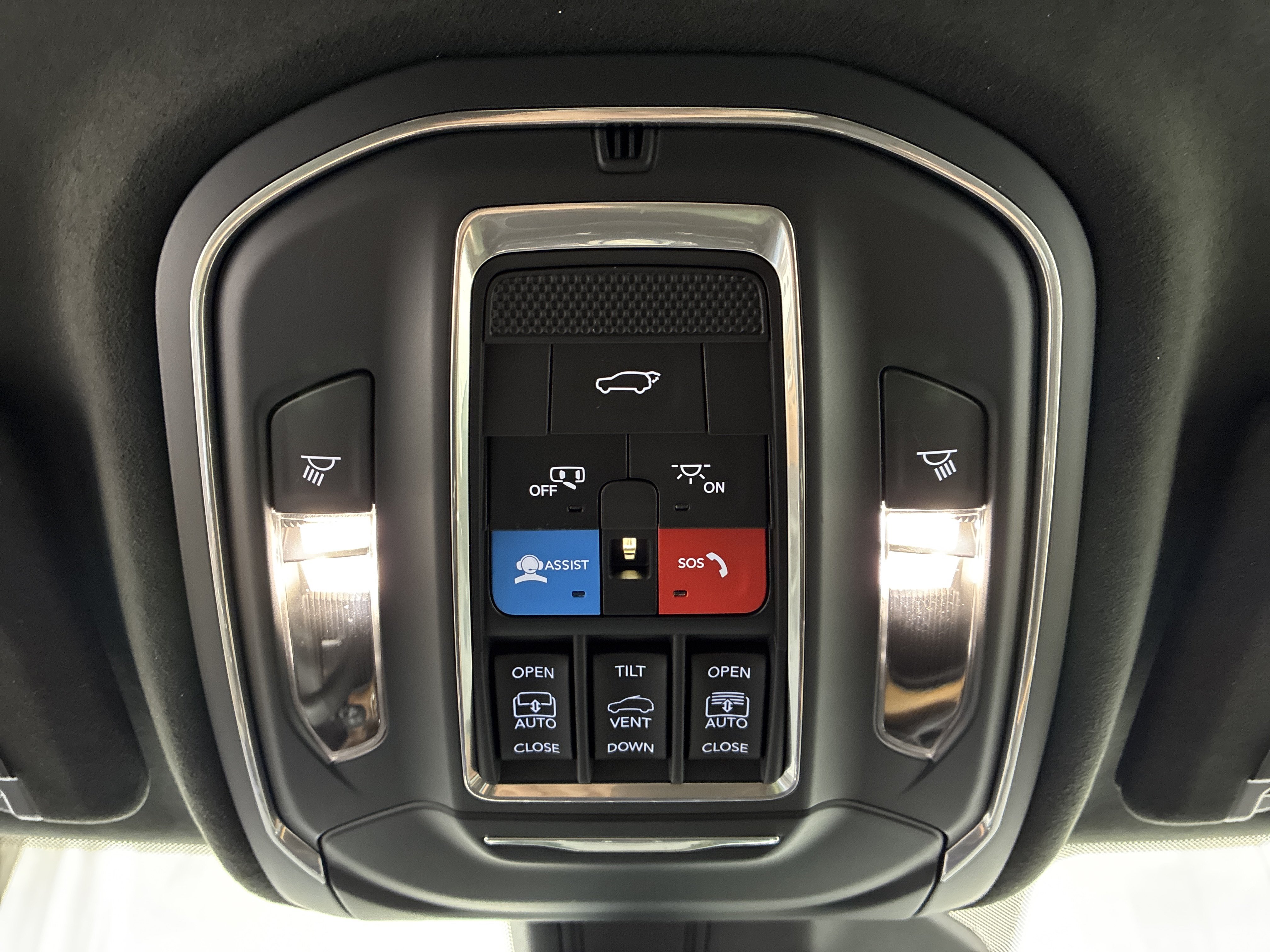 Certified 2025 Jeep Grand Cherokee L Summit AWD/4WD image 22