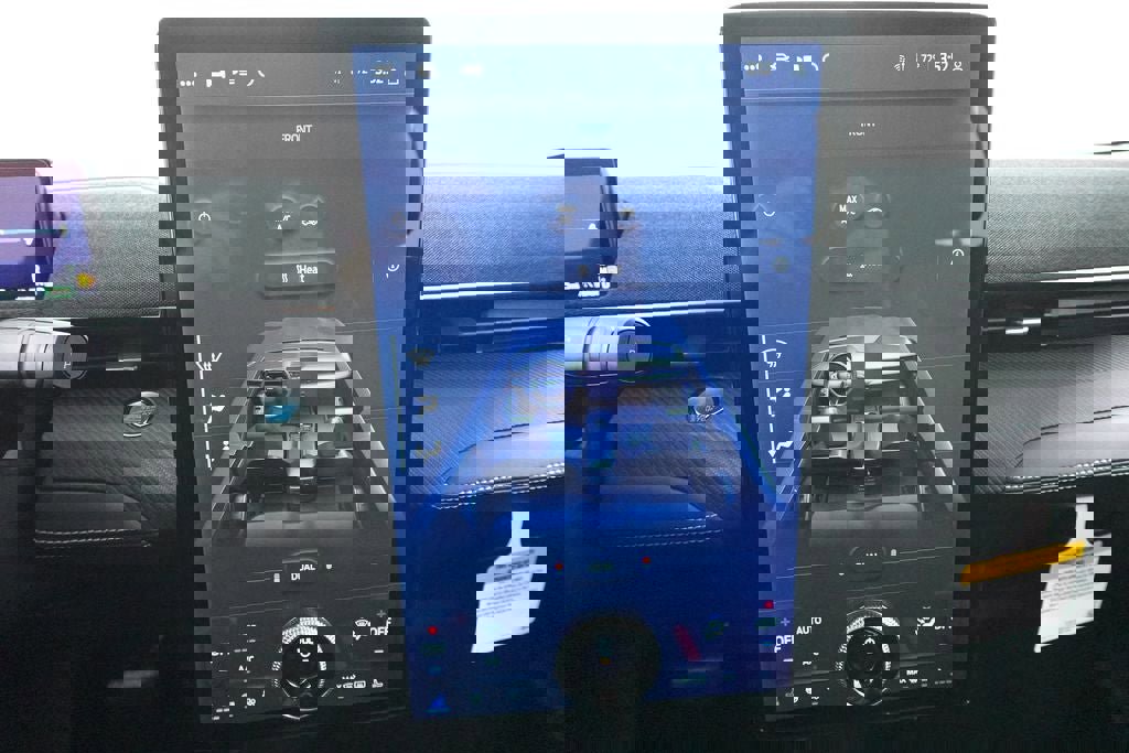 Certified 2025 Ford Mustang Mach-E Premium image 20