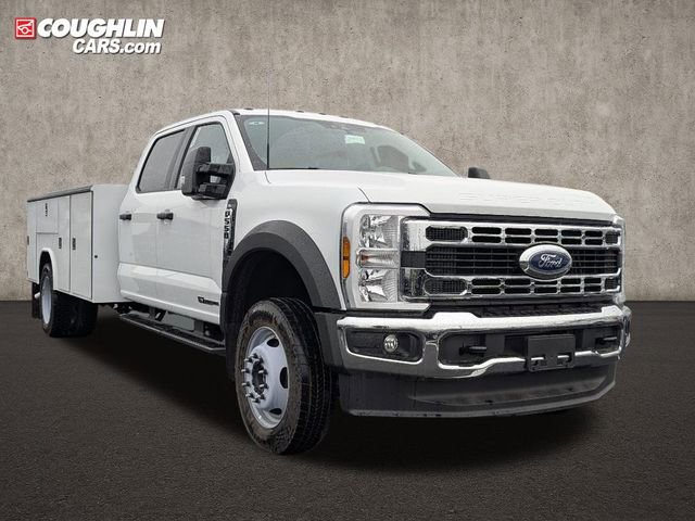 New 2025 Ford F550 4x4 Crew Cab image 1