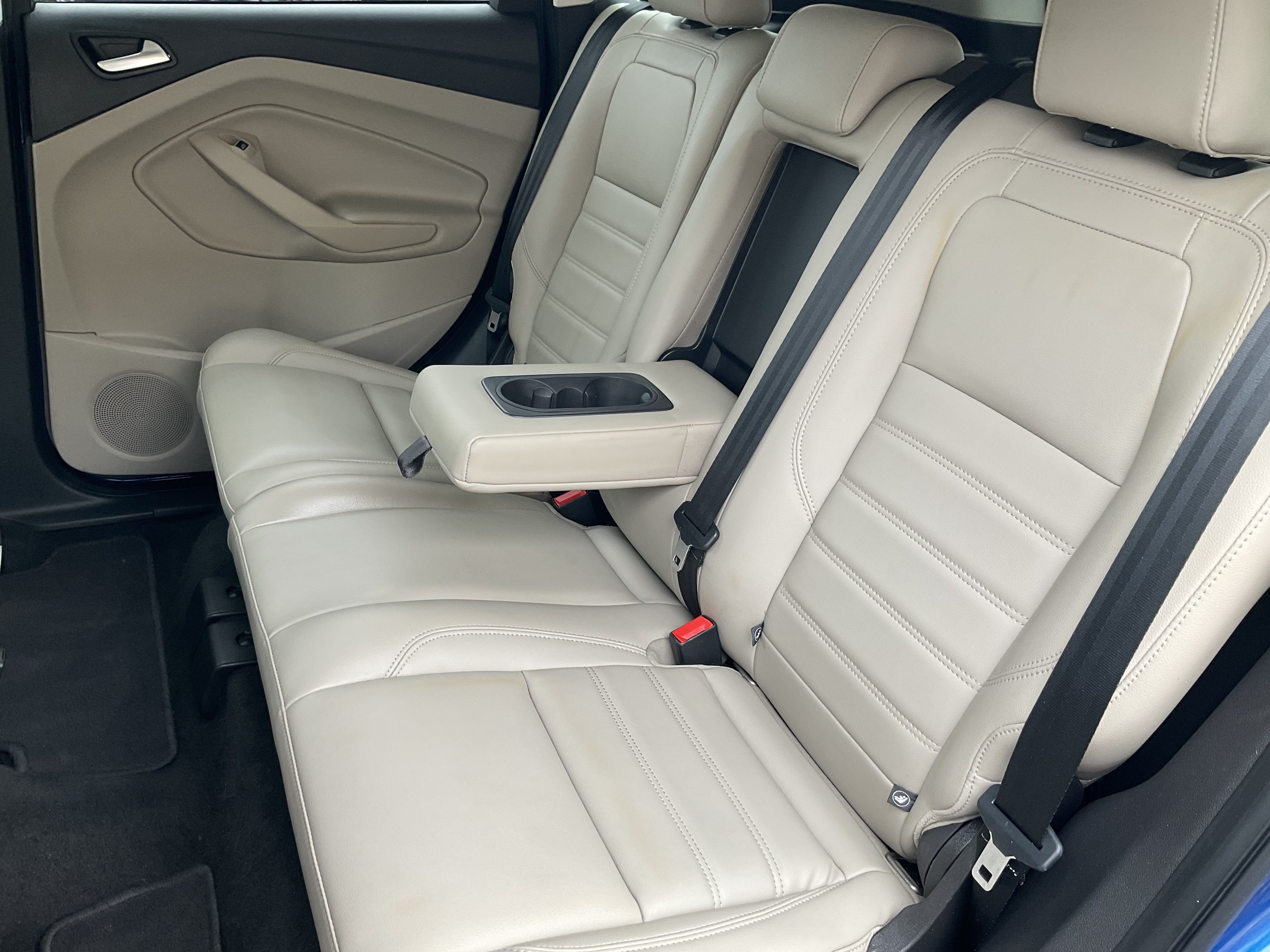 Used 2019 Ford Escape SEL AWD/4WD image 34