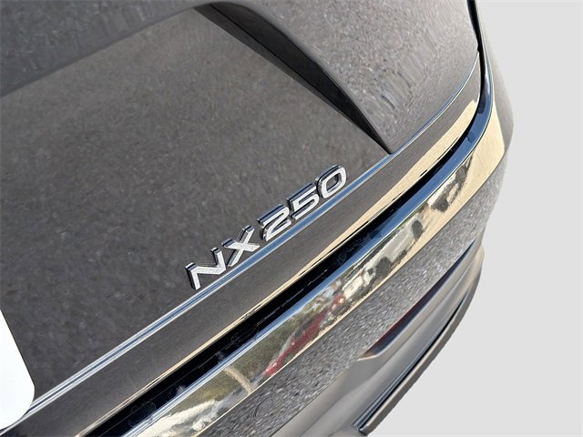 Used 2025 Lexus NX 250 FWD image 11