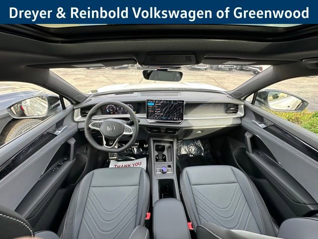 New 2026 Volkswagen Tiguan SE R-Line image 11