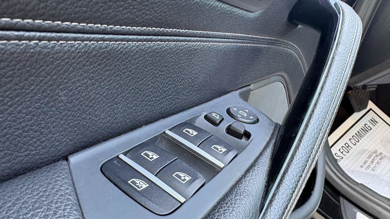 Used 2018 BMW 540i RWD image 18