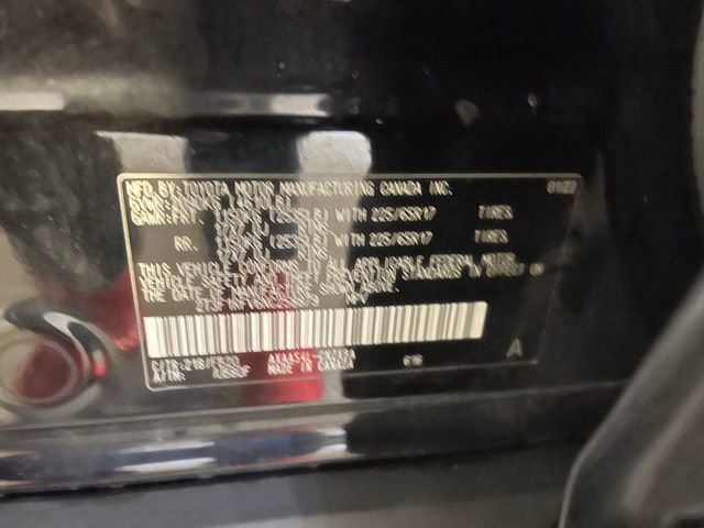 Used 2022 Toyota RAV4 LE image 28