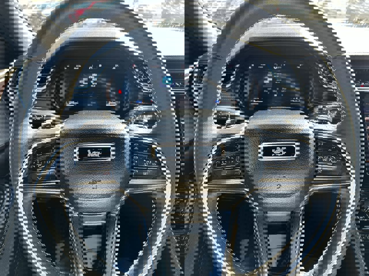 Used 2023 Jeep Grand Cherokee L Laredo image 26