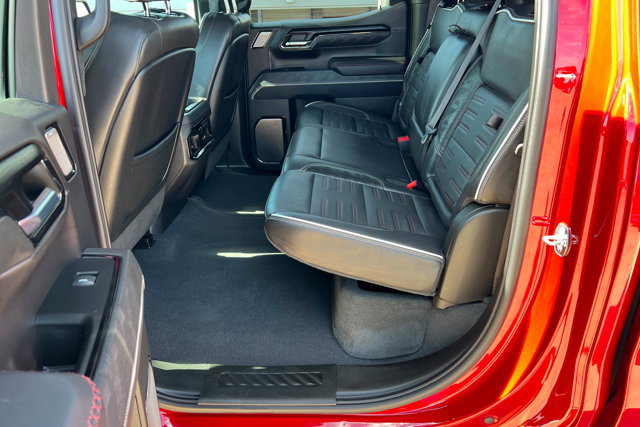 Used 2024 GMC Sierra 1500 AT4X image 21