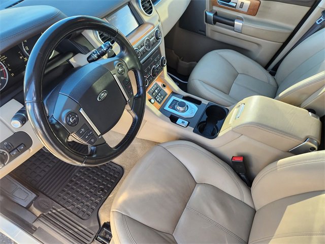 Used 2016 Land Rover LR4 HSE LUX image 7