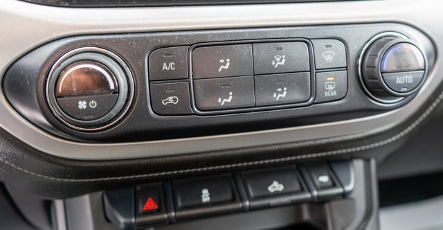 Used 2022 GMC Canyon Elevation image 24