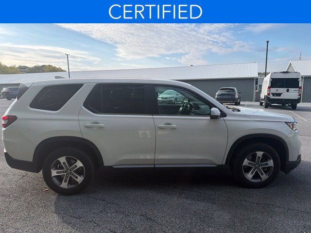 Used 2025 Honda Pilot EX-L image 13