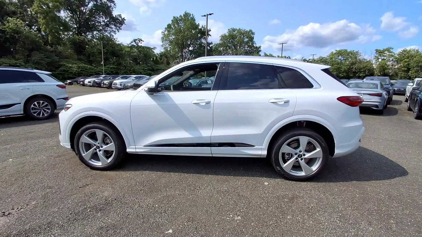 New 2025 Audi Q5 Premium Plus image 5