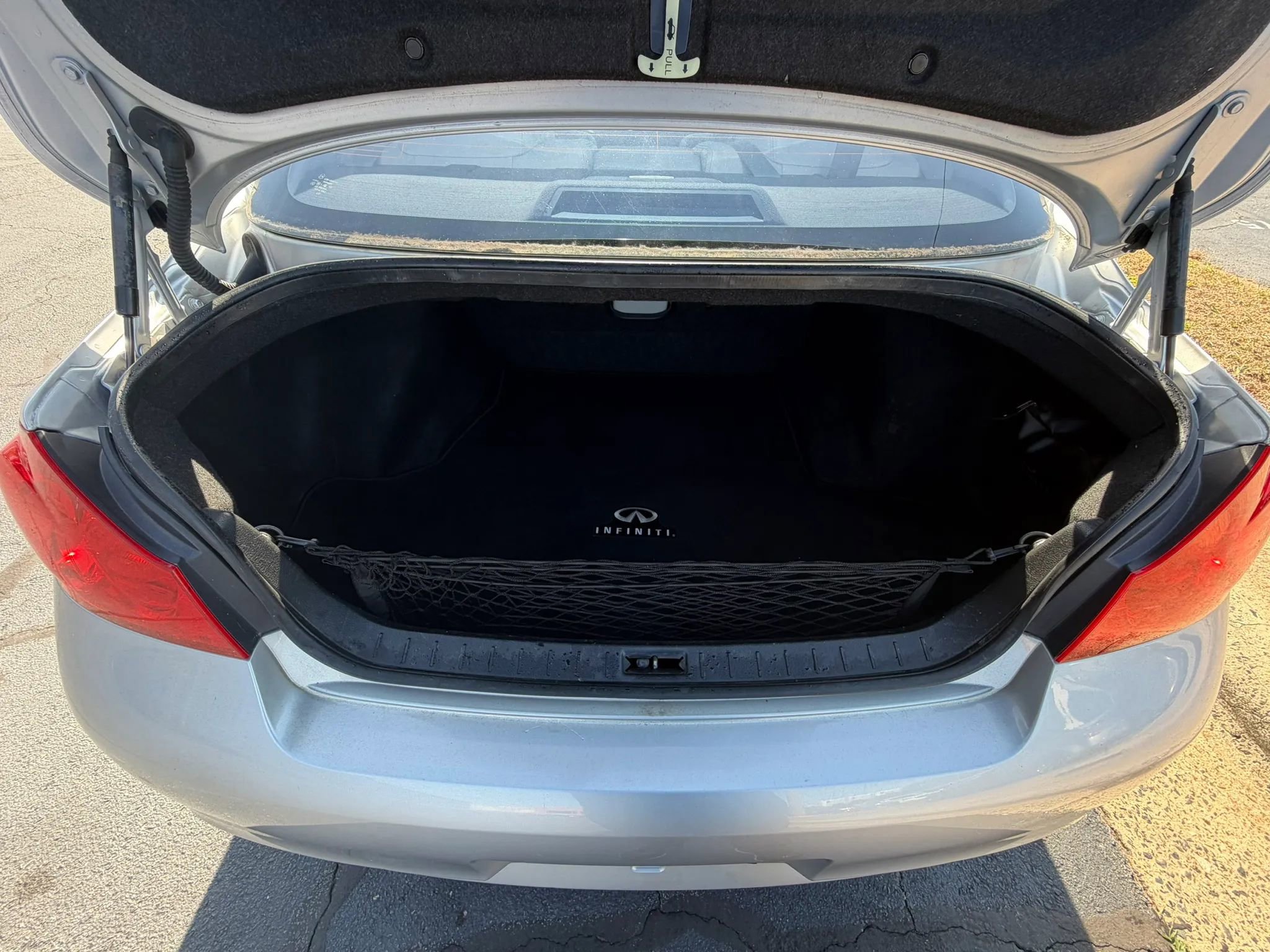 Used 2015 INFINITI Q40 AWD w/ Navigation Package image 9
