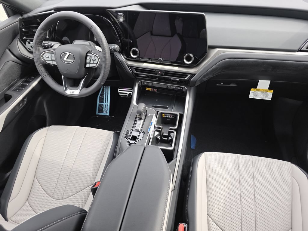 New 2026 Lexus TX 500h AWD image 25