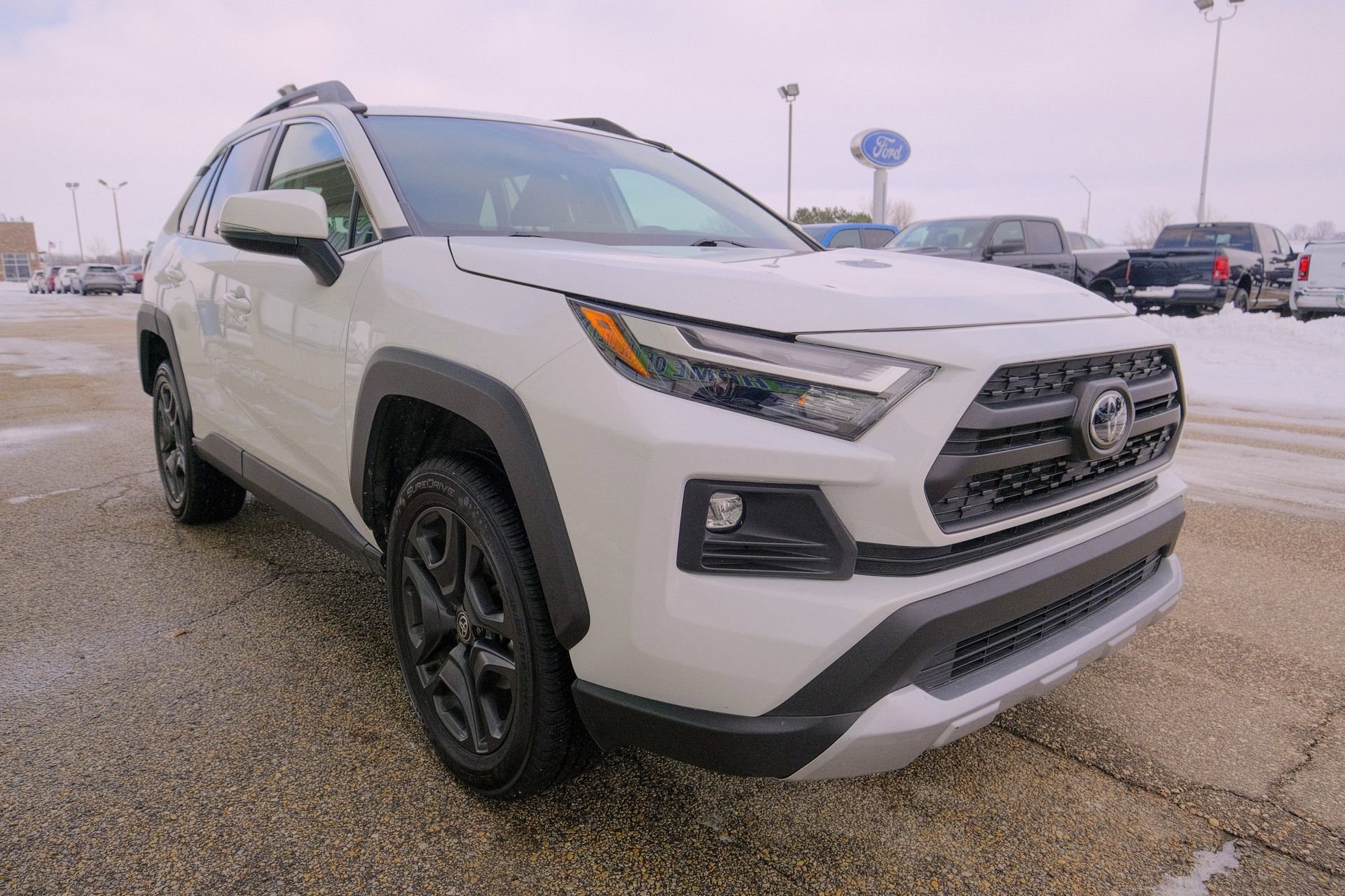 Used 2024 Toyota RAV4 Adventure image 12