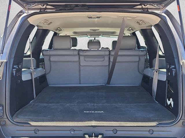 Used 2017 Toyota Sequoia SR5 w/ Premium Package RWD image 10
