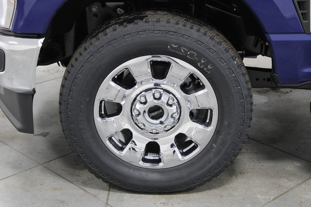 New 2026 Ford F250 Lariat w/ Chrome Package image 21