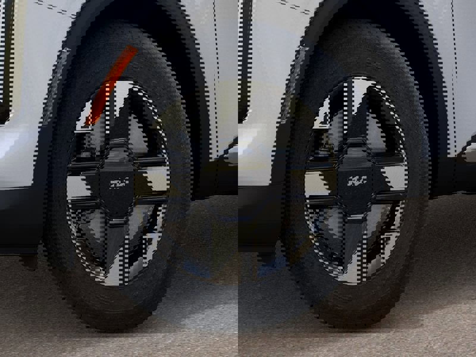 New 2026 Kia Sportage LX image 9