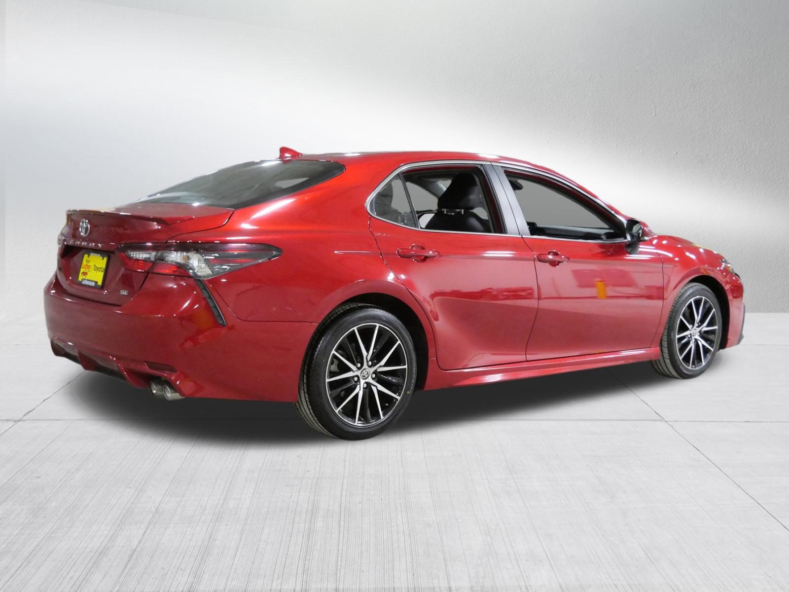 Certified 2024 Toyota Camry SE image 8