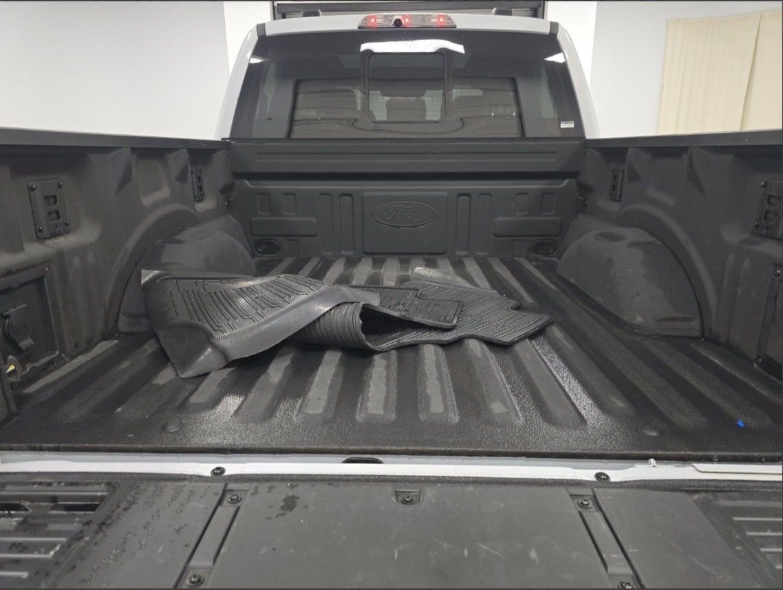 Used 2025 Ford F150 Raptor w/ Equipment Group 803A Raptor R image 13