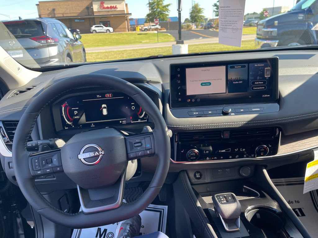 New 2026 Nissan Rogue Platinum AWD/4WD image 16