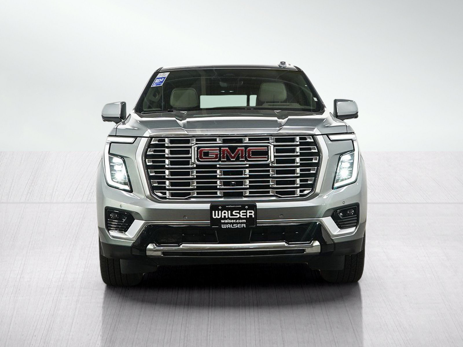 Used 2026 GMC Yukon Denali w/ Denali Reserve Package AWD/4WD image 8