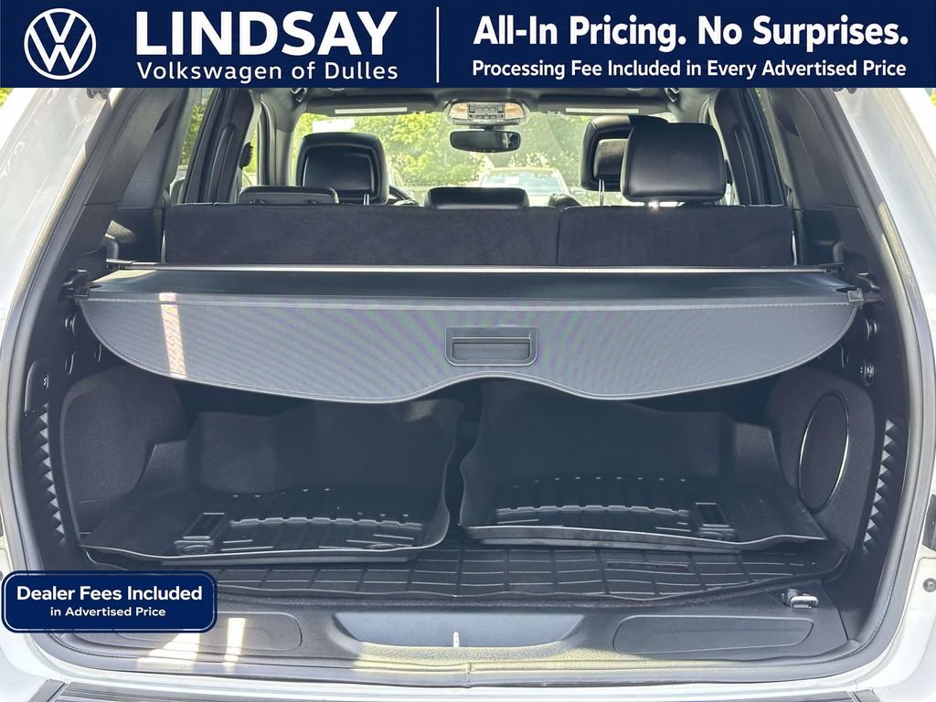 Used 2020 Jeep Grand Cherokee Altitude AWD/4WD image 15