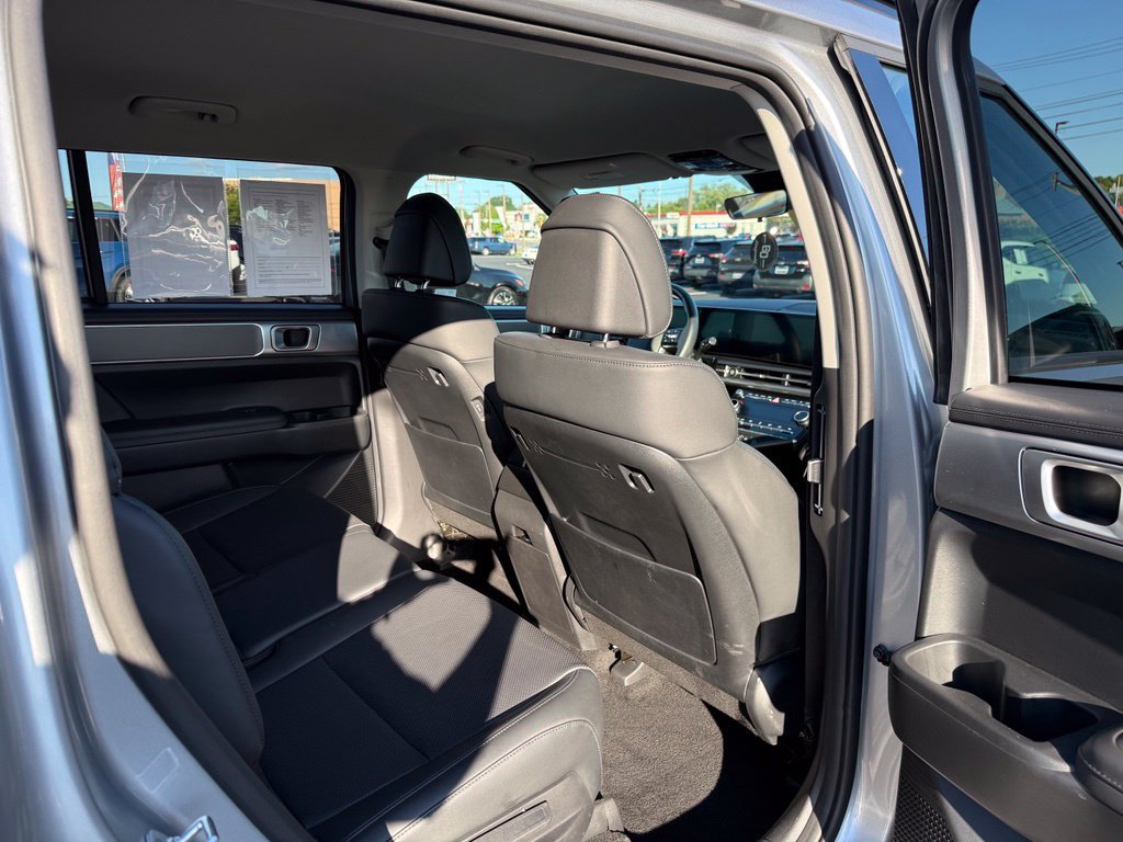 Used 2026 Hyundai Santa Fe SEL AWD/4WD image 19
