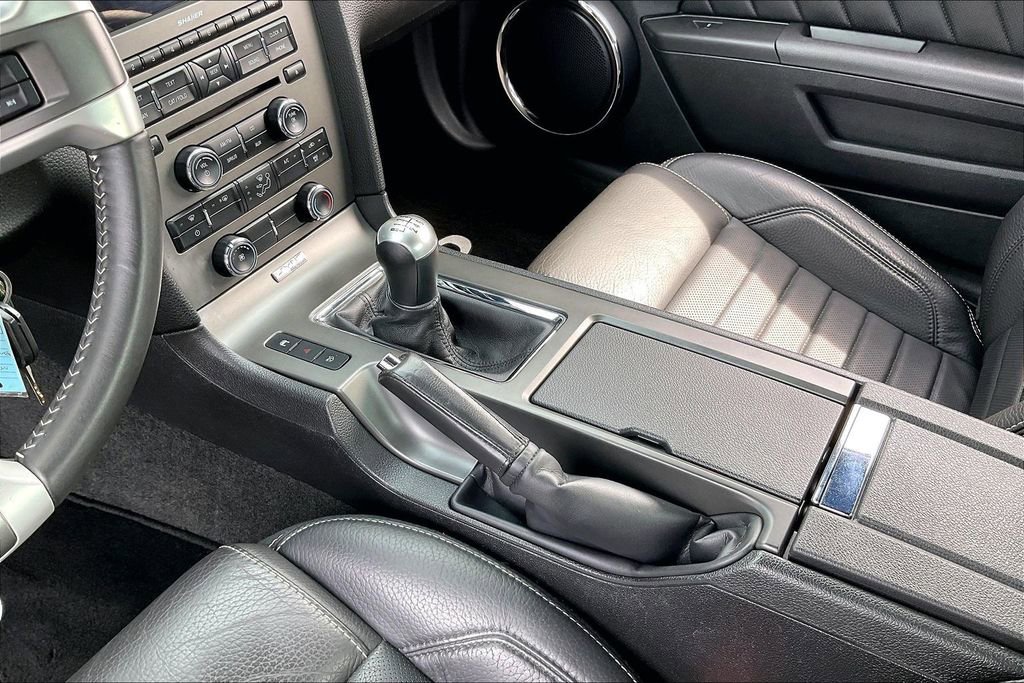Used 2011 Ford Mustang GT Premium w/ GT Coupe Accessory Pkg 5 RWD image 16