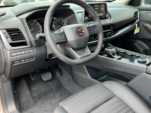 New 2026 Nissan Rogue SV w/ Rock Creek Premium Package AWD/4WD image 18