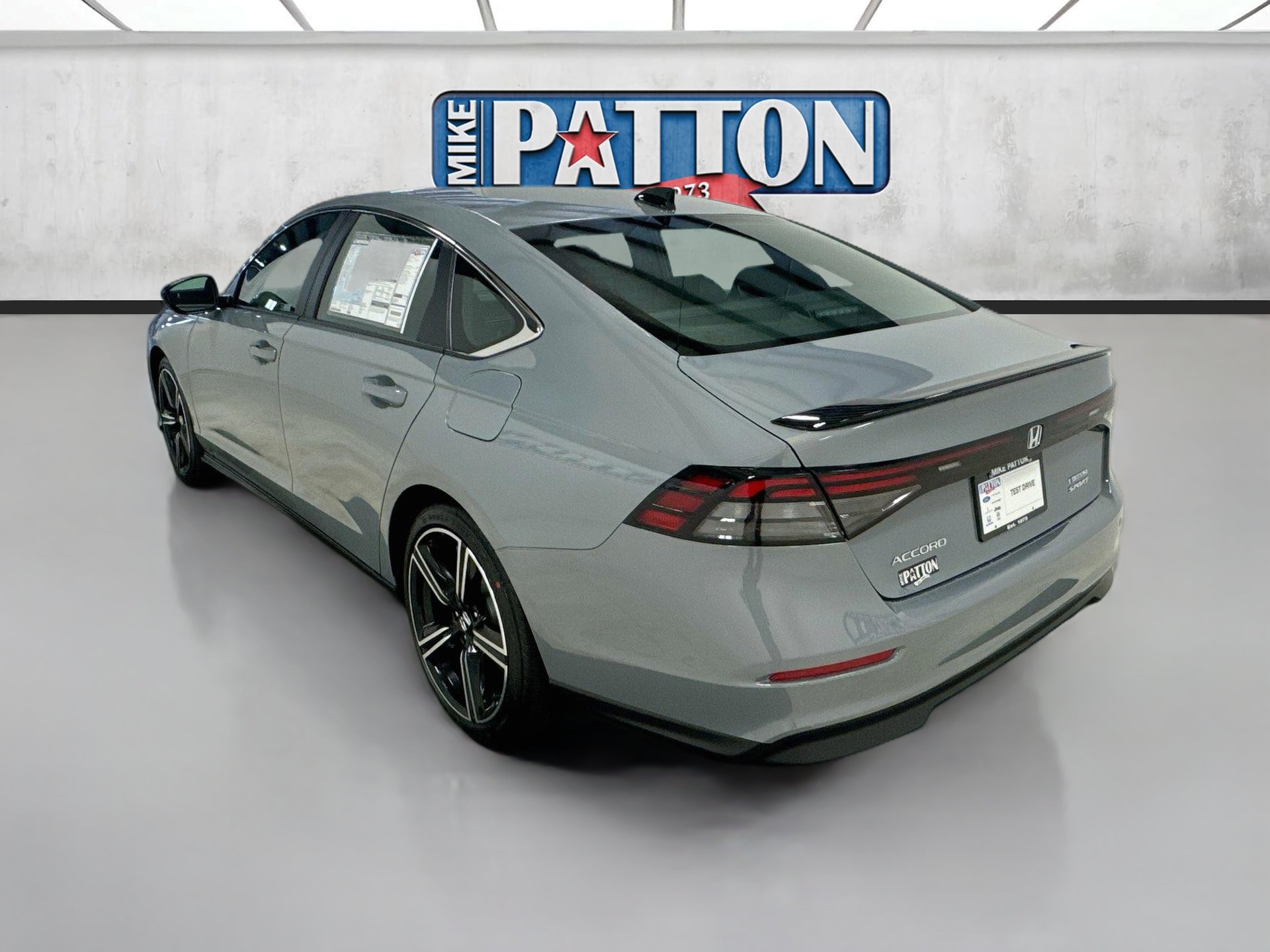Used 2025 Honda Accord Sport image 5