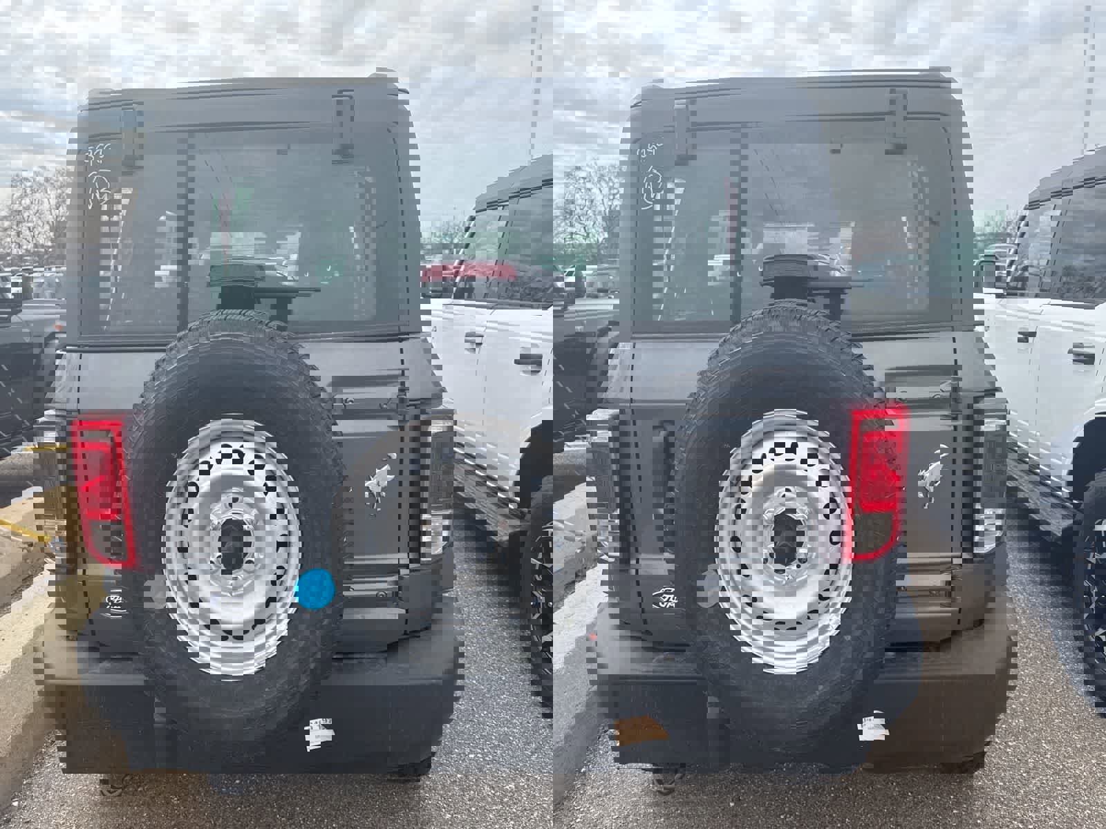 New 2026 Ford Bronco 4-Door image 7