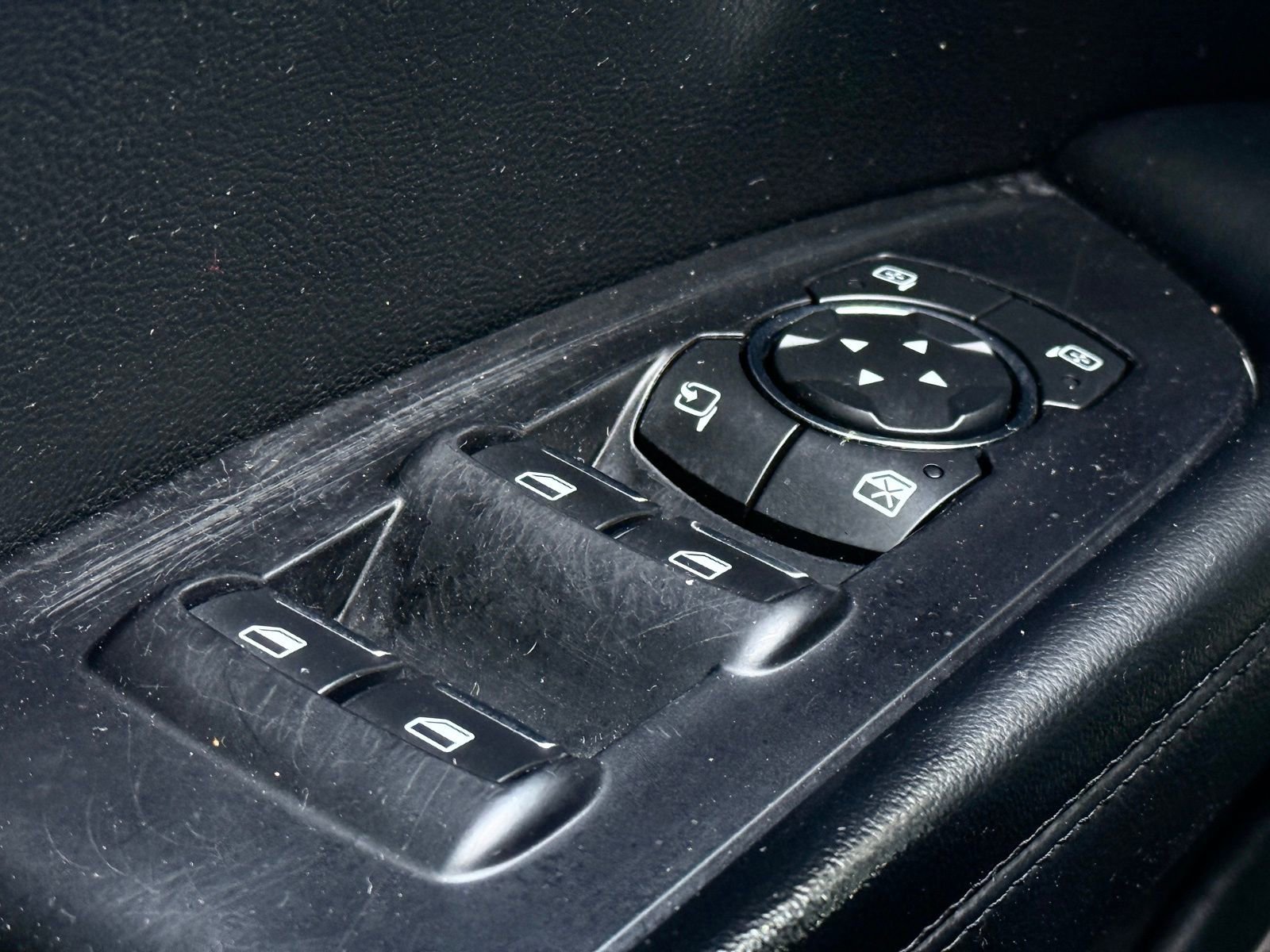 Used 2022 Lincoln Nautilus AWD image 32