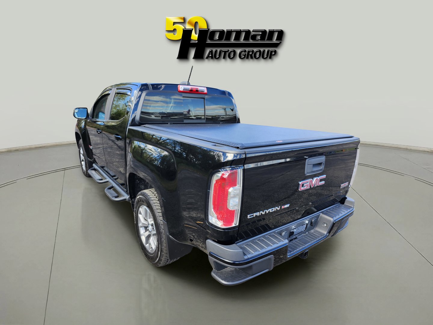 Used 2018 GMC Canyon All Terrain w/ Trailering Package image 3