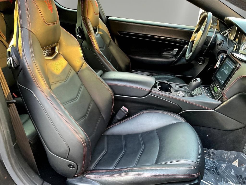 Used 2018 Maserati GranTurismo Sport RWD image 28