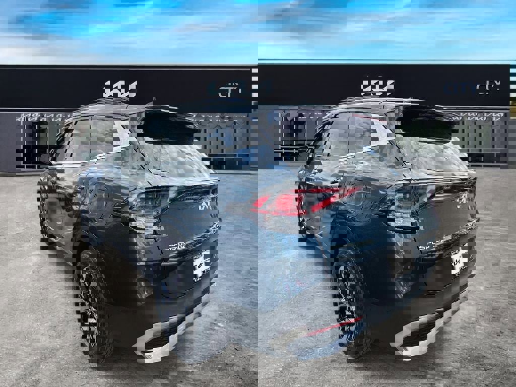 Certified 2023 Kia Sportage EX w/ EX Premium Package image 4