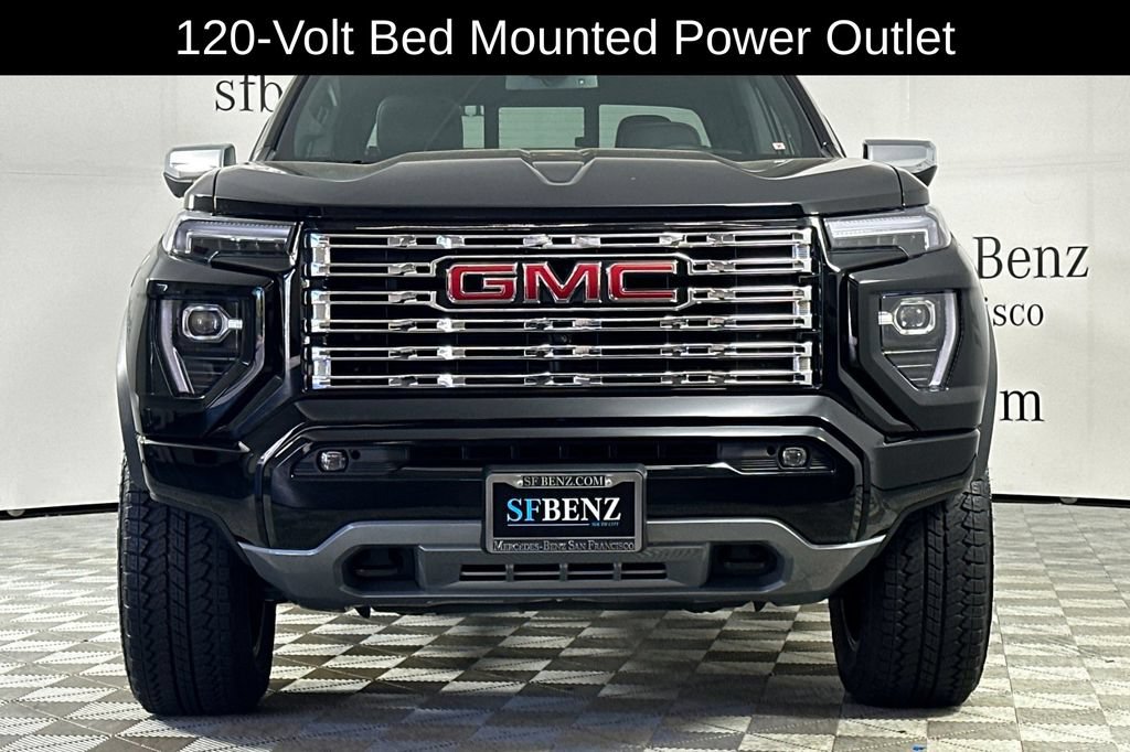 Used 2025 GMC Canyon Denali AWD/4WD image 11