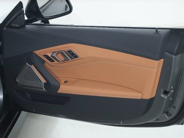 Used 2026 BMW Z4 M40i w/ Premium Package RWD image 36