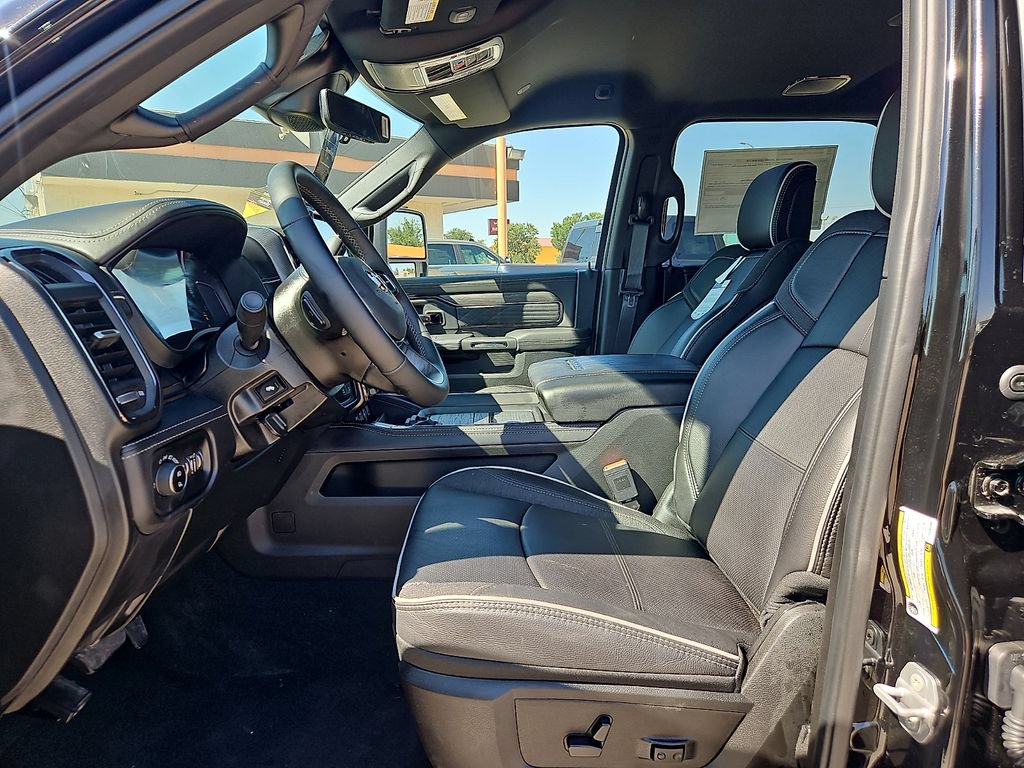 New 2026 RAM 2500 Limited AWD/4WD image 15