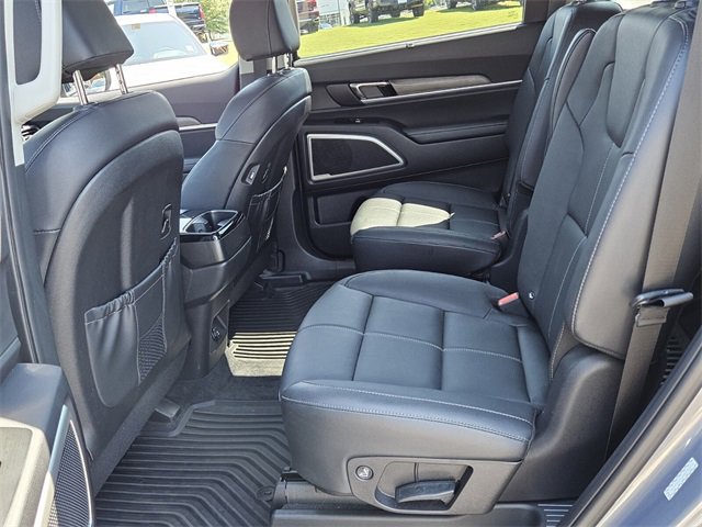 Used 2021 Kia Telluride EX w/ EX Premium Package image 7