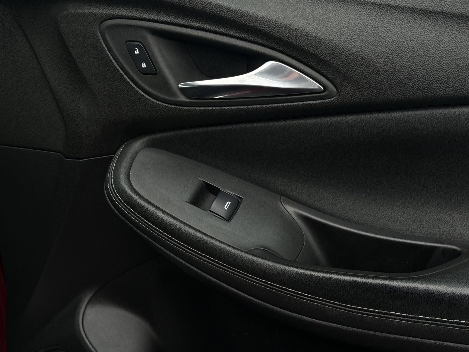 Used 2023 Buick Encore GX Preferred w/ Cold Weather Comfort Package FWD image 27