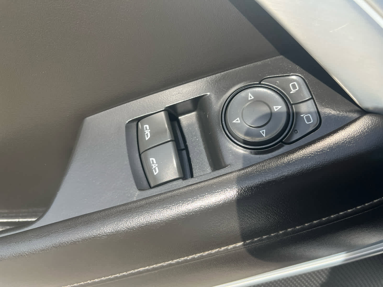 Used 2018 Chevrolet Camaro SS w/ Redline Edition image 21