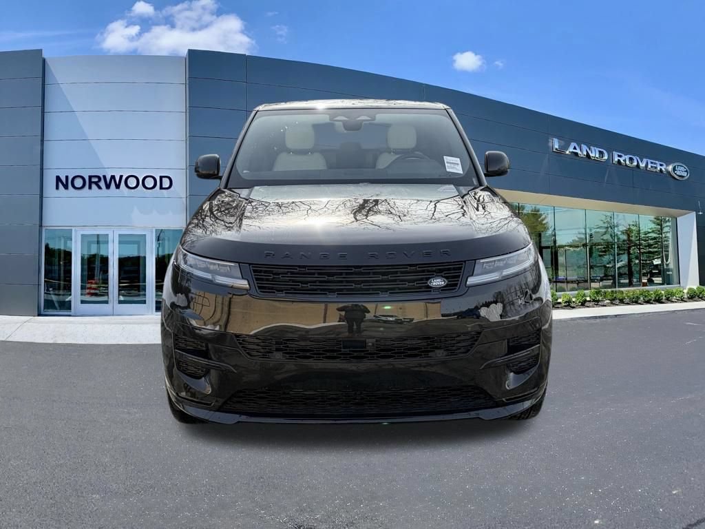 New 2026 Land Rover Range Rover Sport Dynamic SE AWD/4WD image 2