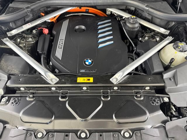 Used 2022 BMW X5 xDrive45e w/ M Sport Package AWD/4WD image 20