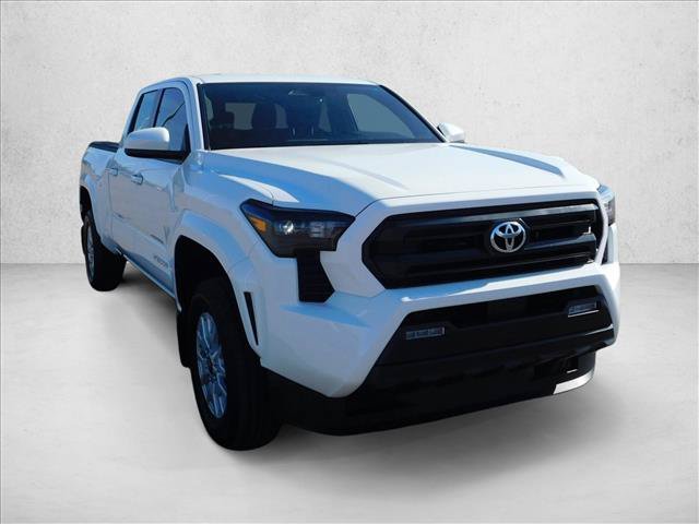 Used 2026 Toyota Tacoma SR5 AWD/4WD image 5
